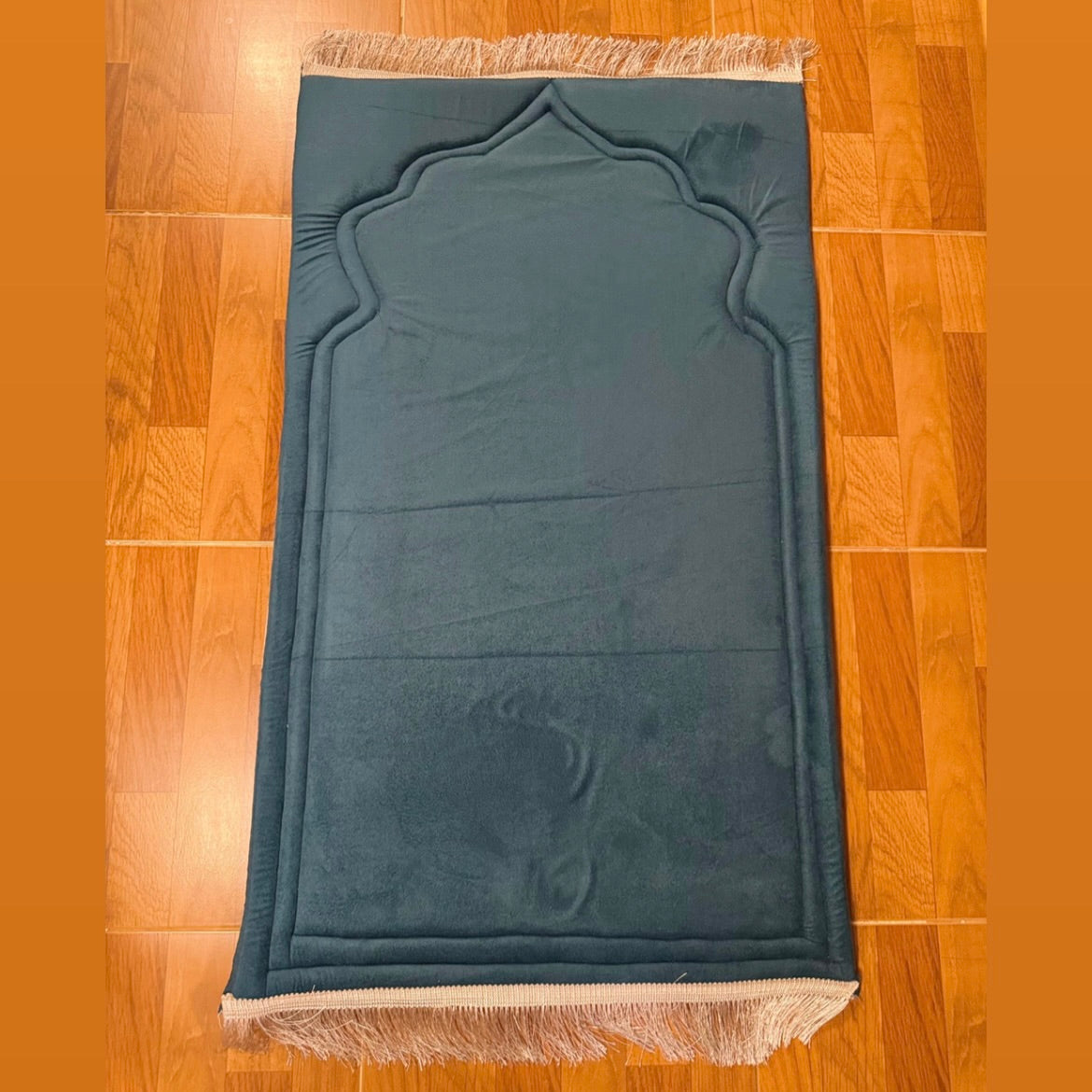 مصليات قطيفة مبطنه