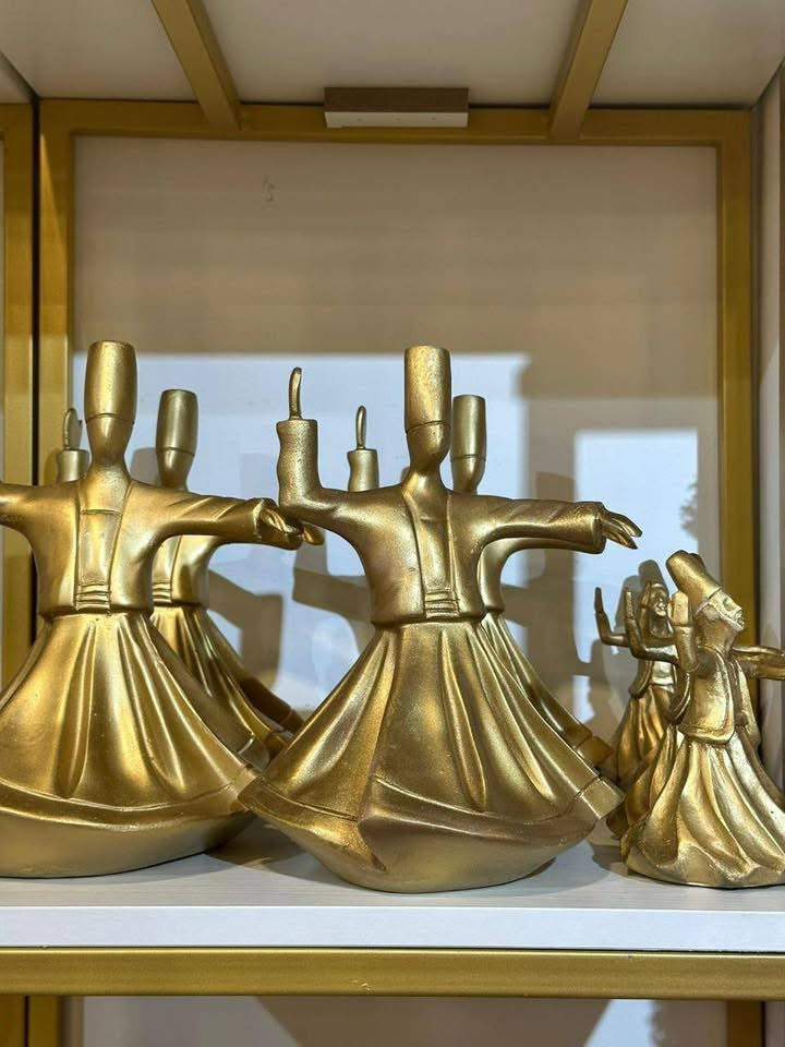 طقم تنورة - Skirt set