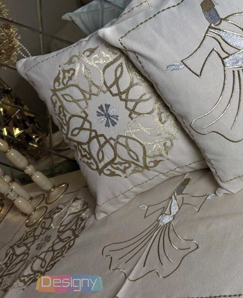 طقم رانر و٢ كفر كوشن تطريز - Embroidered runner & 2 cushion cover set