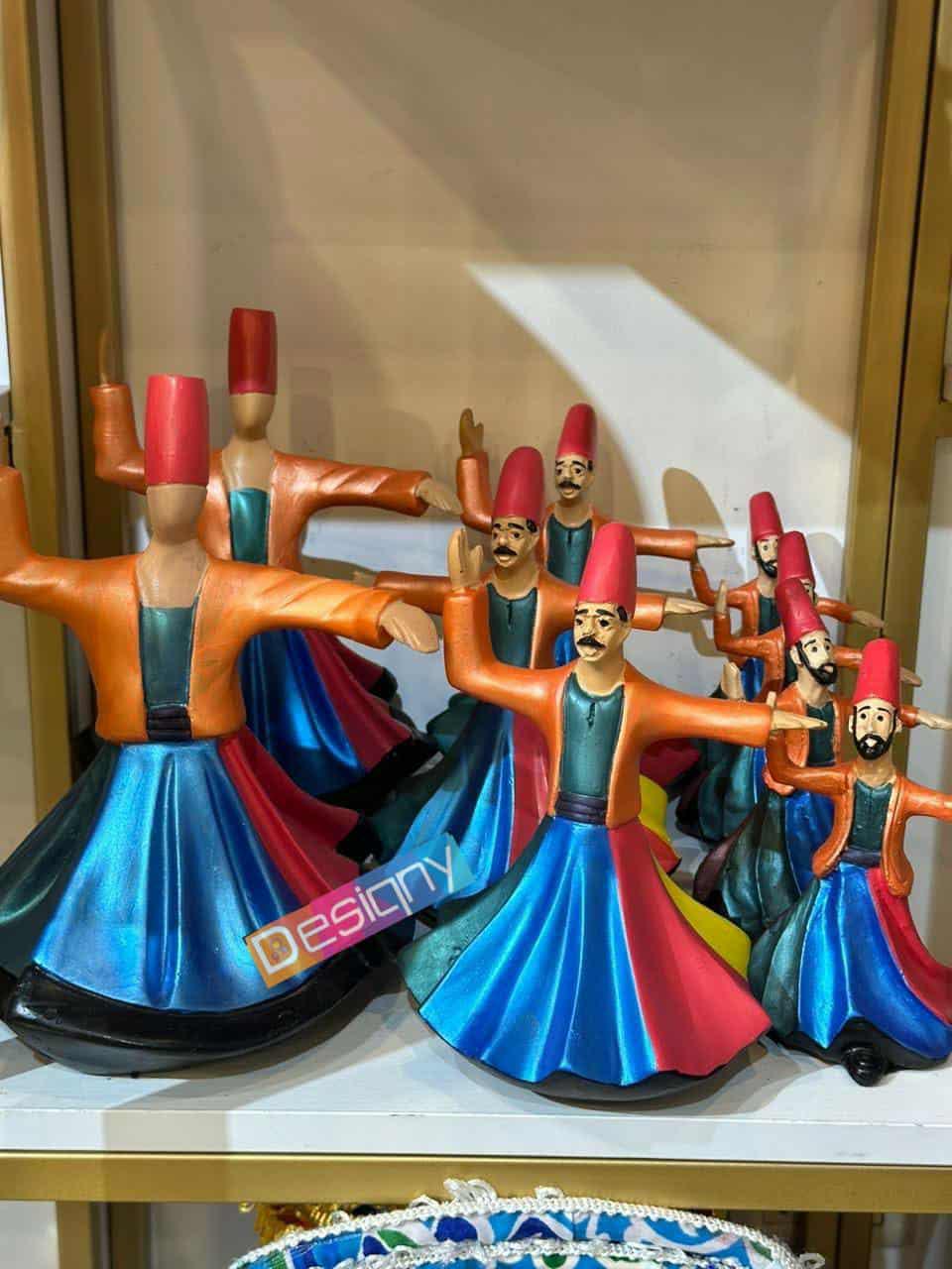 طقم تنورة - Skirt set