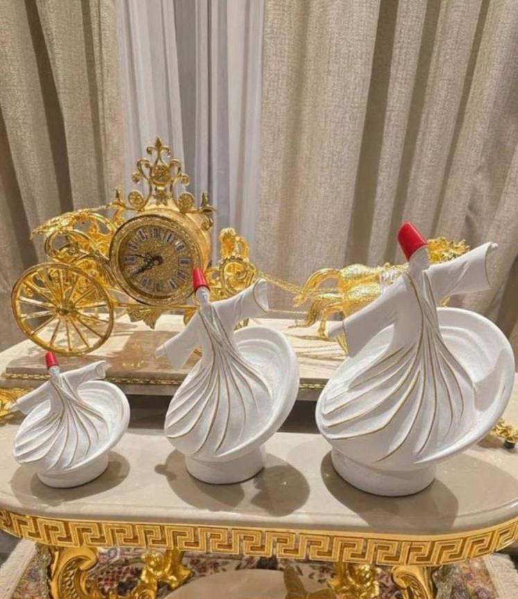 طقم تنورة - Skirt set