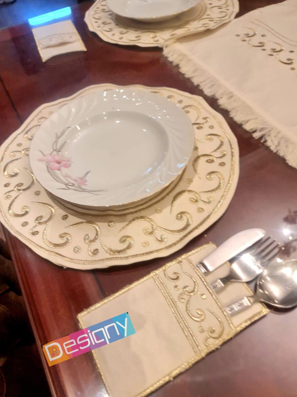 طقم سفرة مطرز بتصميم أنيق - Embroidered dining table set with an elegant design