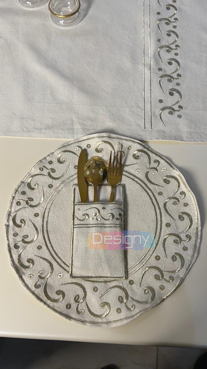 طقم سفرة مطرز بتصميم أنيق - Embroidered dining table set with an elegant design