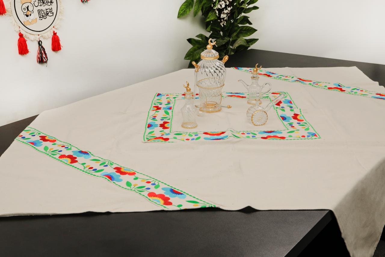 مفرش سفرة أو ليفيج وسط مطرز - Embroidered medium-sized dining tablecloth or table centerpiece