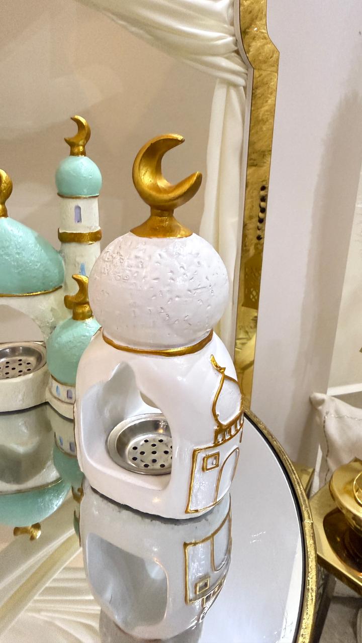 طقم مأذنة - A dining set