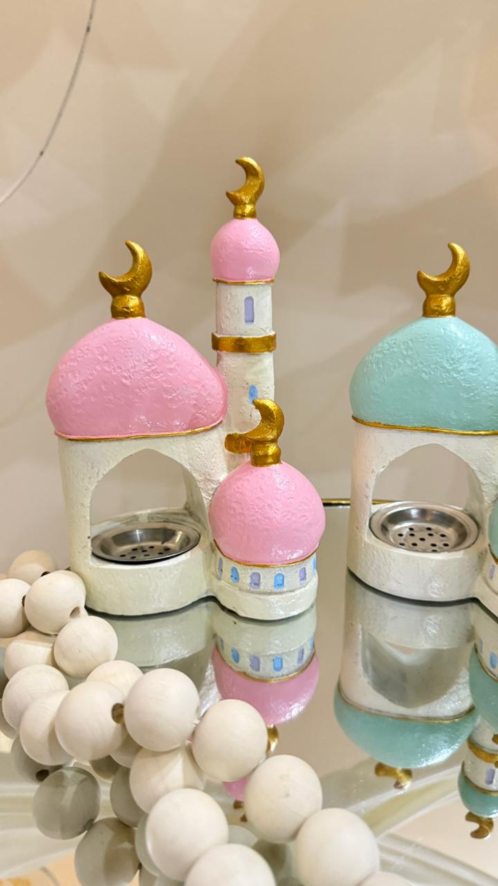 طقم مأذنة - A dining set