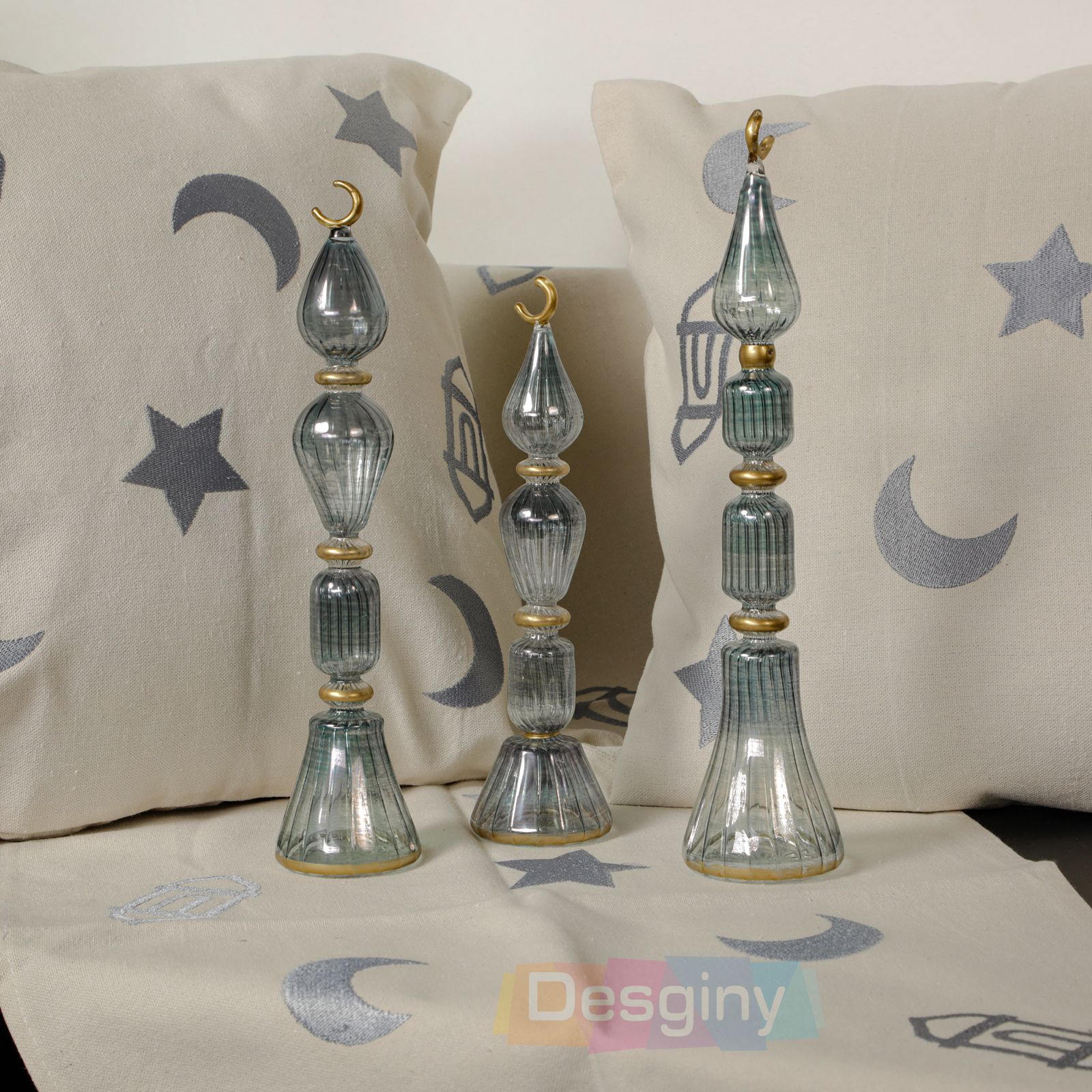 طقم مأذنة - A dining set