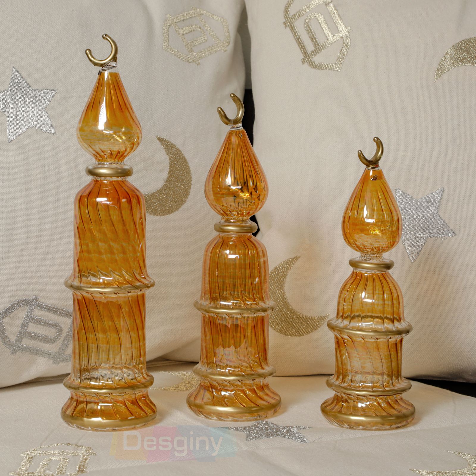 طقم مأذنة - A dining set