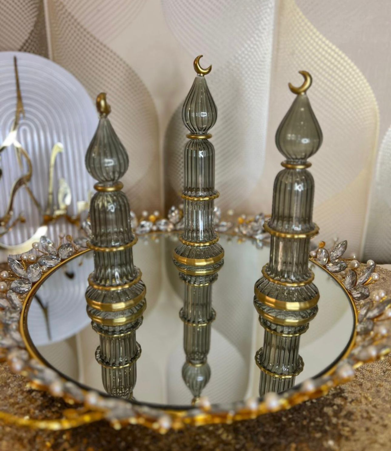 طقم مأذنة - A dining set